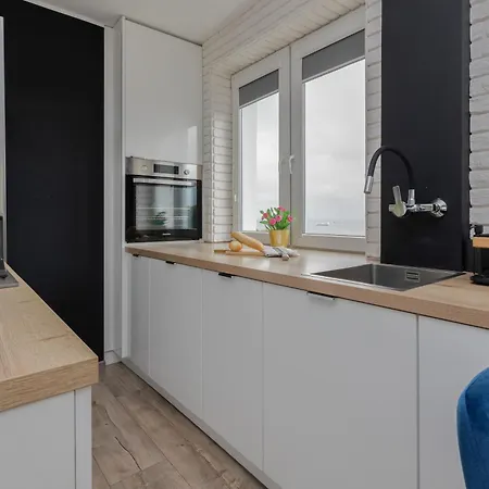 Totu Azure Wyspianskiego Apartmán