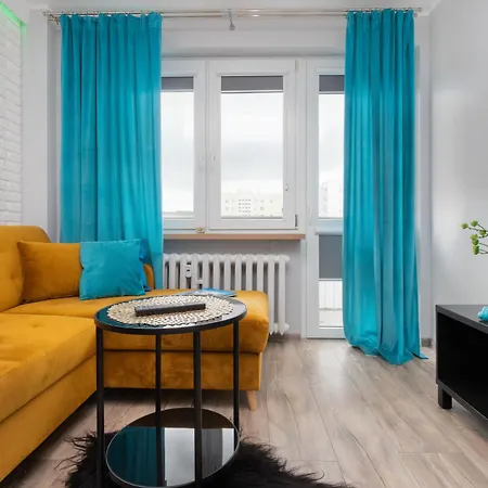 Totu Azure Wyspianskiego Apartmán *
